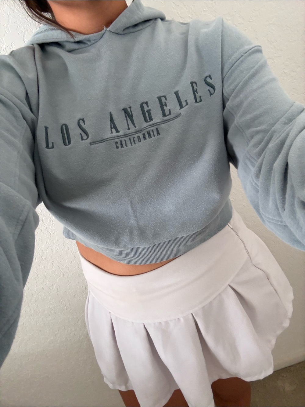 Garage Light Blue 'Los Angeles California' Cropped Hoodie